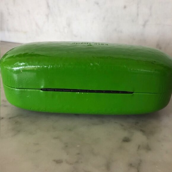 KATE SPADE Wink Wink Green Hard Glass Clamshell Case - Picture 9 of 10